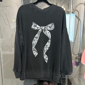 Black Bow Graphic Women's Sweater